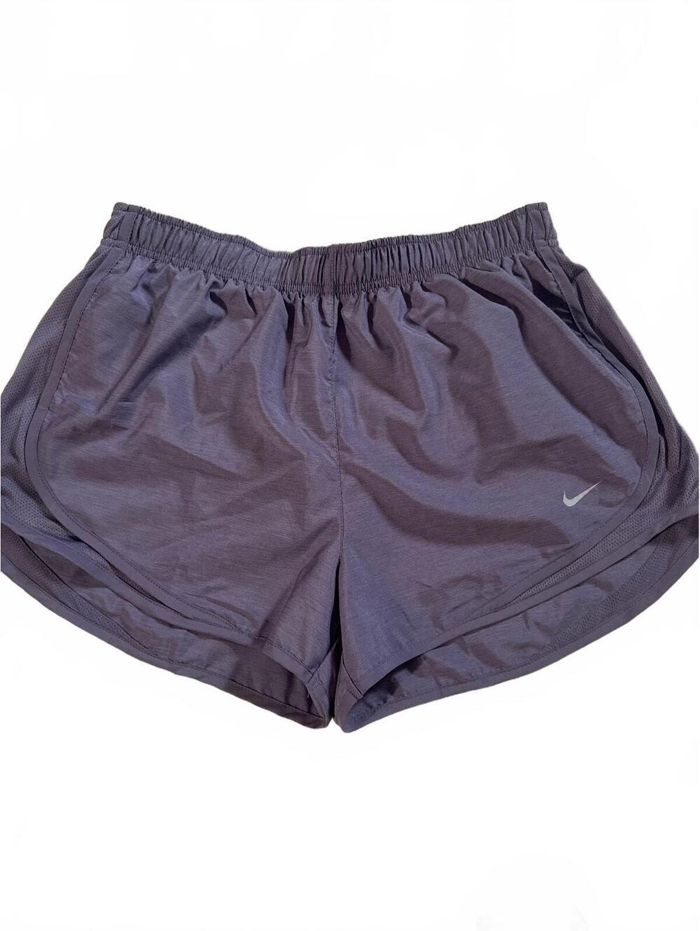 Nike Women's Running Shorts Size Large Purple CU8890-509